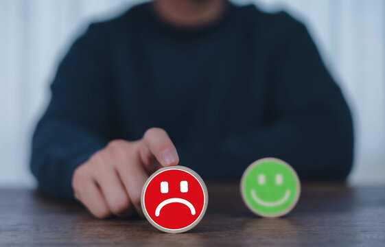 The dissatisfied customer left a negative review and a one-star rating on the popular online shopping platform. His complaint about the poor service was accompanied by a sad emoticon.	

