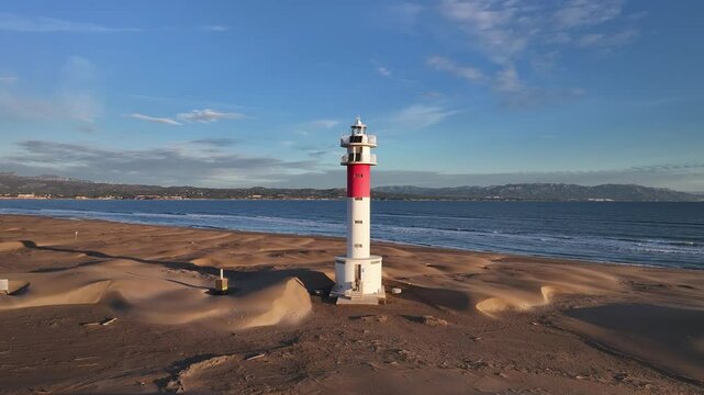 Faro Punta del Fangar en Deltebre, Tarragona, Catalu&ntilde;a, Espa&ntilde;a