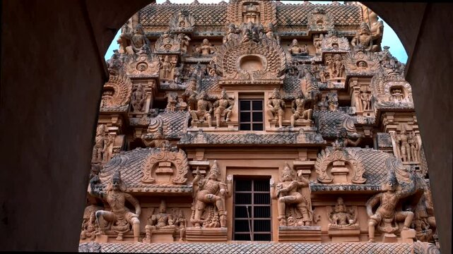 India, Rameshwaram. 02-12-2025. Detail of seen through the arch in Thanjavur temple. Tilt 4K