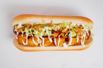 Delicious hot dog featuring a perfect blend of textures and flavors, enjoyed in a vibrant setting