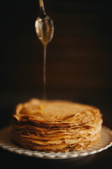 pancakes with honey