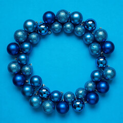Obraz premium blue Christmas baubles with copy space