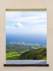 Vista dos Açores pela janela 