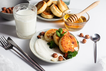  Syrniki . Cottage Cheese Pancakes