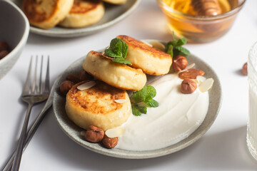  Syrniki . Cottage Cheese Pancakes