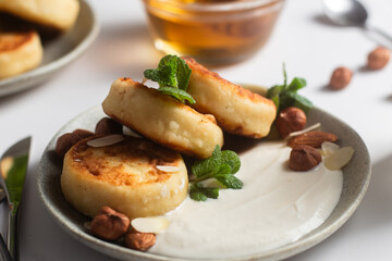  Syrniki . Cottage Cheese Pancakes