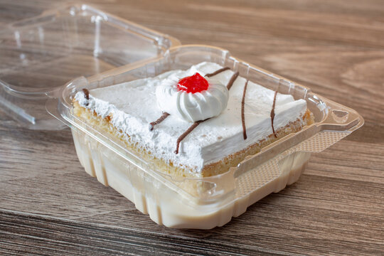 A view of a slice of tres leches cake.