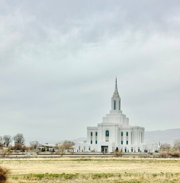 Orem Utah Temple on an overcast day, Lakeview, Orem, Utah, USA