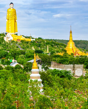 Laykyun Sekkya Buddha, Myanmar. statue built in 1995, to 116 m, 381 ft high with thirty one floors.