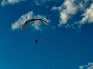 Motorgleitschirm fliegen