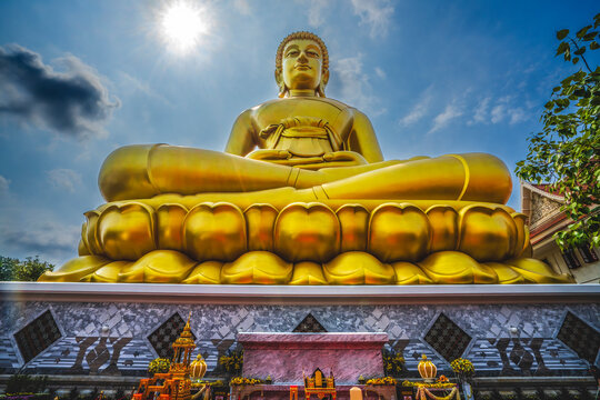 Largest golden Buddha, Wat Paknam Bhasicharoen in Bangkok, Thailand. Temple established in 1600's.