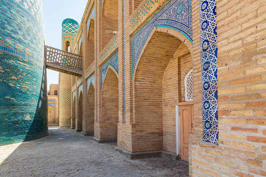 Khiva, Xorazm Region, Uzbekistan, Central Asia. Alley adjacent to the Kalta Minor Minaret.