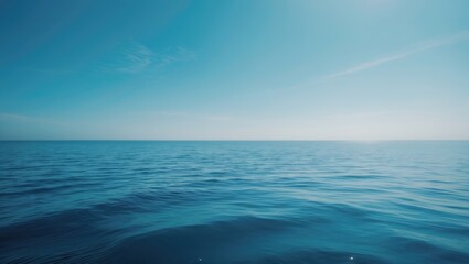 Obraz premium Tranquil Ocean and Azure Sky Backdrop