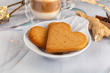 Sweet ginger cookies for snack
