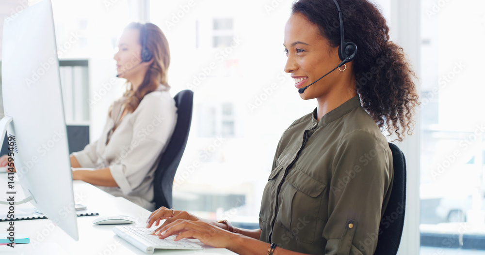 Aufkleber Computer, woman and happy with headset in call center for technical support, online advice and troubleshooting help. Contact us, consultant and friendly with inbound query or network issue resolution