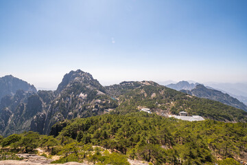 Majestic Mountain Scenery of Huangshan