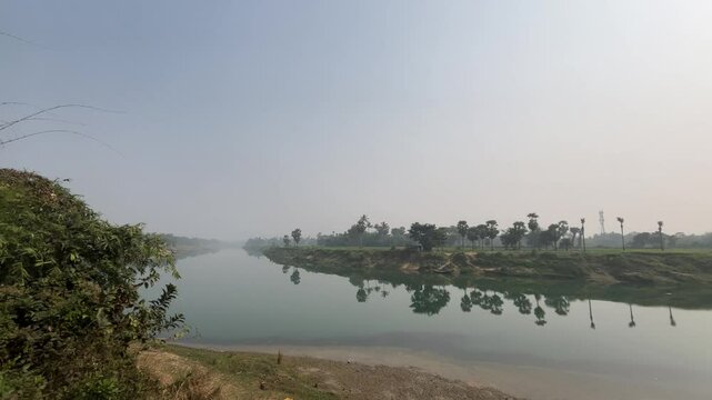 Damodar River, during the rainy season this river takes on a dangerous shape and floods occur on one side of the river.