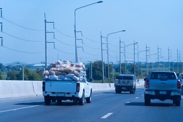 Afternoon traffic on an inter-provincial trip