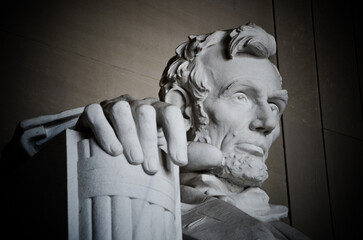 Lincoln Memorial Washington DC (lateral viewing angle)