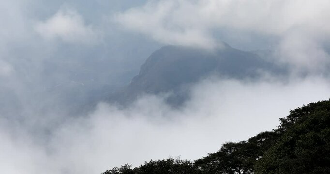 Afternoon view of the mountainside of Puerta del Cielo in Pinal de Amoles, Quer&eacute;taro, Mexico.