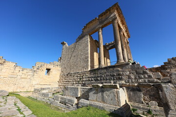 El Capitolio, Yacimiento arqueol&oacute;gico de Dougga, T&uacute;nez