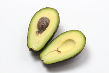 とろけるアボカド、サラダや料理のアクセントに