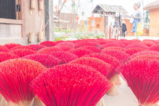 Fabrica de incienso en Vietnam