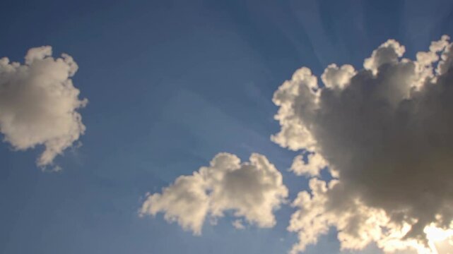 luffy Clouds Sunlight Bokeh, Soft Gentle Sky Nature Background Video, Calm Relaxing Scene Footage