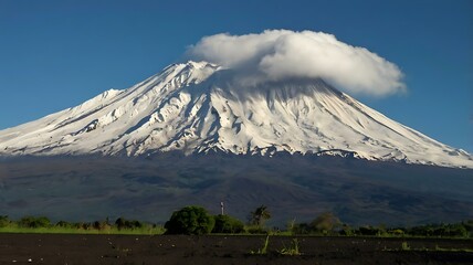 Mayon Volcano &acirc;&euro;&rdquo; Mayon_Volcano_img_2818.cr3