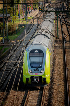 Regionalzug am Bahnhof Elmshorn