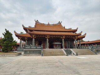 Naklejka premium The Huiju Temple in Kunshan city, Jiangsu Province, China