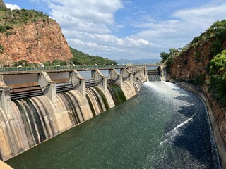 dam on the lake