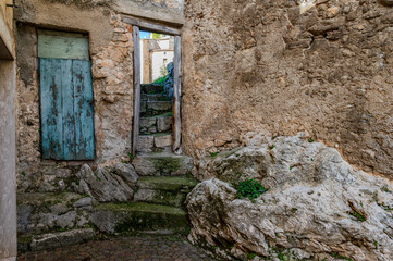 Pesche, Molise. The Ancient Village