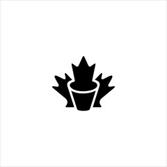 maple leaf extract logo