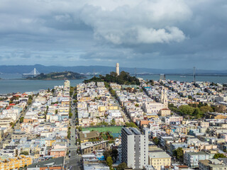 Obraz premium View of San Francisco cityscape above from Lombard Street - San Francisco - USA