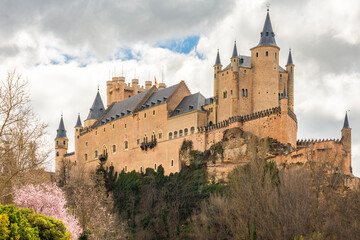 Fototapeta premium Alcazar of Segovia in Spain