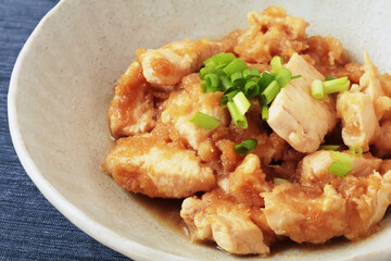鶏むね肉のみぞれ煮