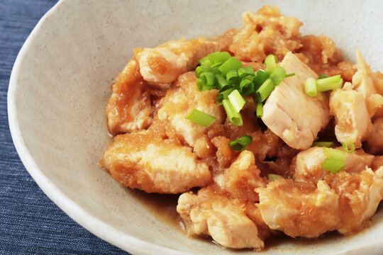鶏むね肉のみぞれ煮