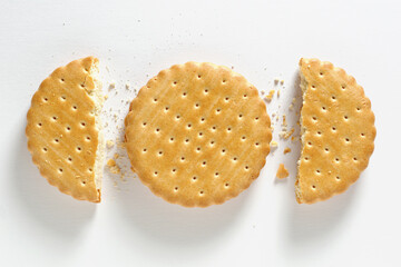 Biscuit with filling