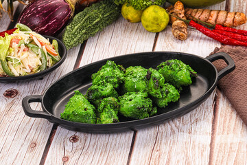 Indian green chicken mint tikka