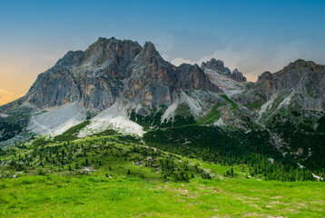 Fototapety na wymiar - Fototapeta24.pl