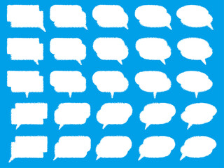 シンプルなフキダシ。かすれたクレヨンのようなラフな輪郭の白ベタのみ。柔らかい雰囲気。2段。