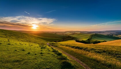 Obraz premium North Downs at Sunset