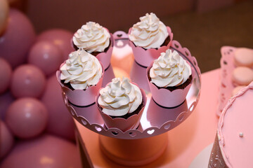Big Dot of Happiness Pink Stripes - Simple Party Decorations - Party Cupcake Wrappers