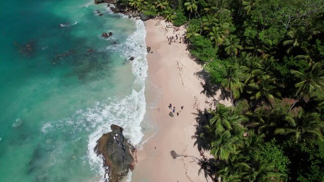 Playa Brenman las galeras samana