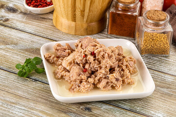 Canned tuna fish in the bowl