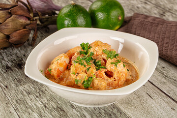 Prawn in white cream sauce