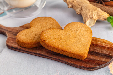 Sweet ginger cookies for snack