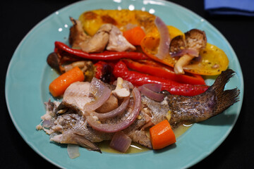  Fish and vegetables for a healthy diet 