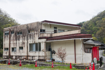 日本の岡山県新見市で見たとても古くて美しい建物
